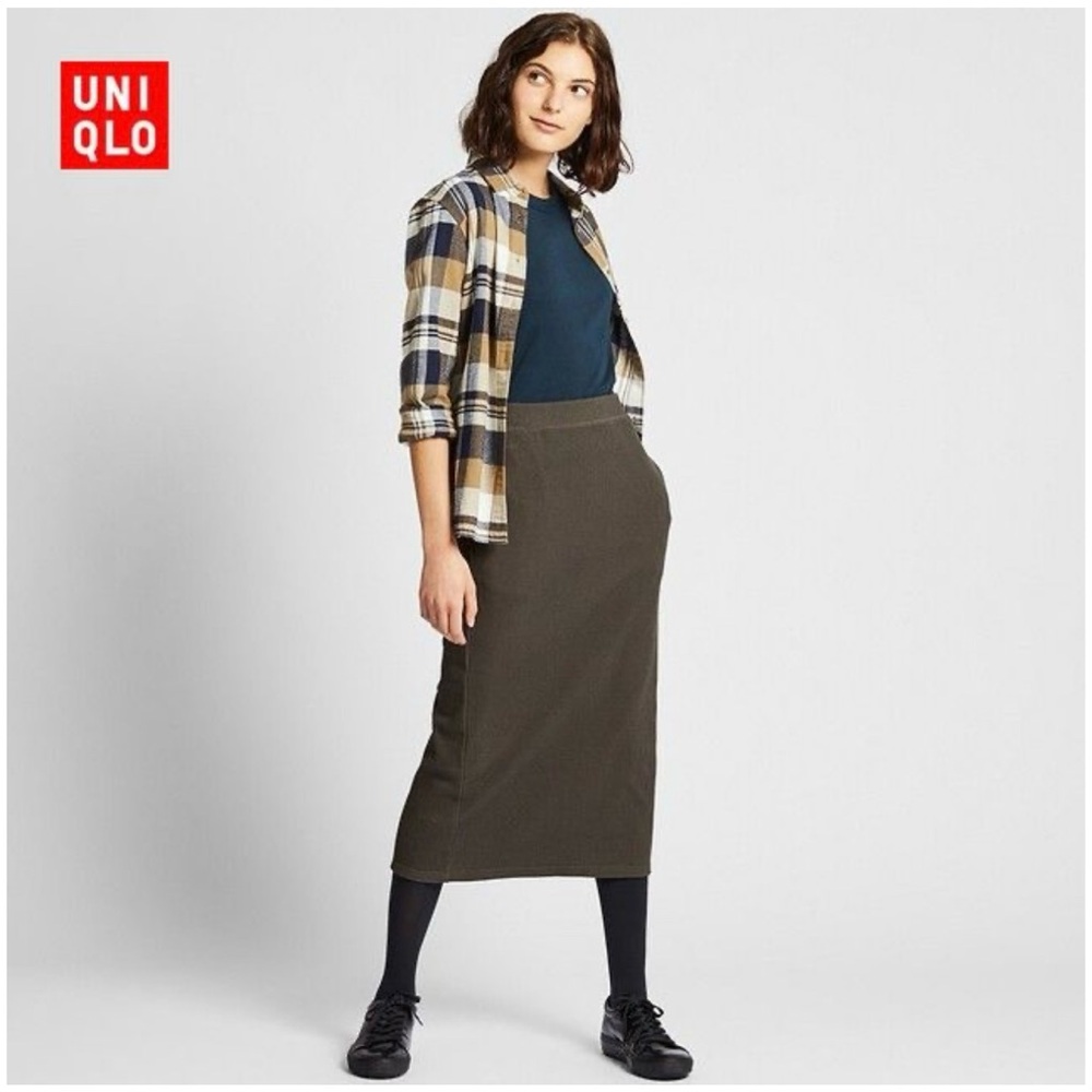 Uniqlo olive ribbed midi skirt small
